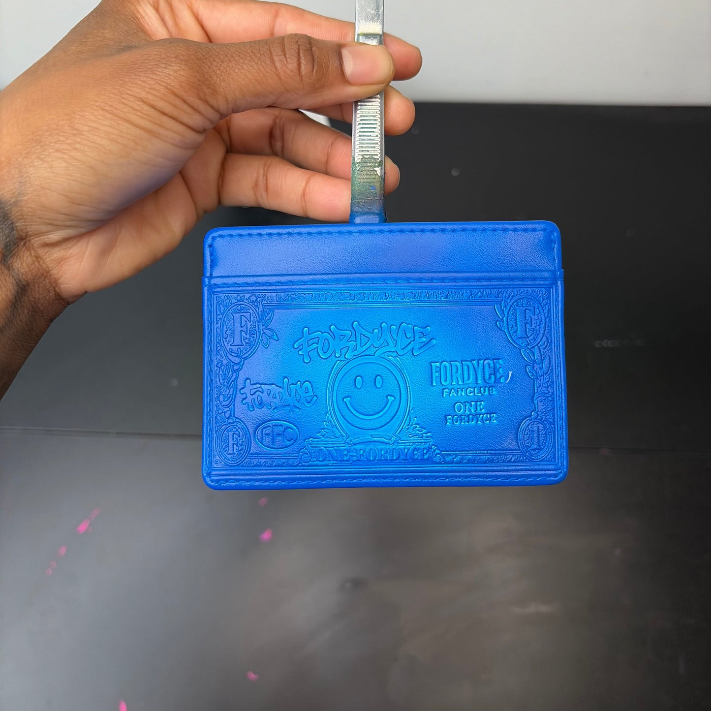 FFC CARDHOLDER